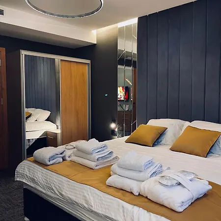 Mozaik Apartments & Spa - Modern 4-Star Apartments With Exclusive Private Spa Wellness In The City Center - Sauna, Jacuzzi, Turkish Bath - Free Parking, Wi-Fi - Rooms & Apartments Cuprija Exterior photo