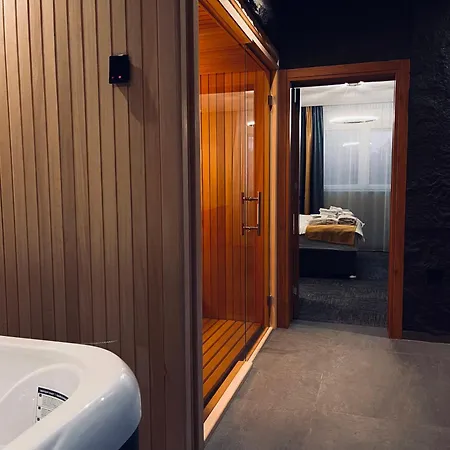 Mozaik Apartments & Spa - Modern 4-Star Apartments With Exclusive Private Spa Wellness In The City Center - Sauna, Jacuzzi, Turkish Bath - Free Parking, Wi-Fi - Rooms & Apartments Cuprija Exterior photo