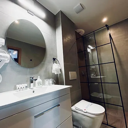 Mozaik Apartments & Spa - Modern 4-Star Apartments With Exclusive Private Spa Wellness In The City Center - Sauna, Jacuzzi, Turkish Bath - Free Parking, Wi-Fi - Rooms & Apartments Cuprija Exterior photo