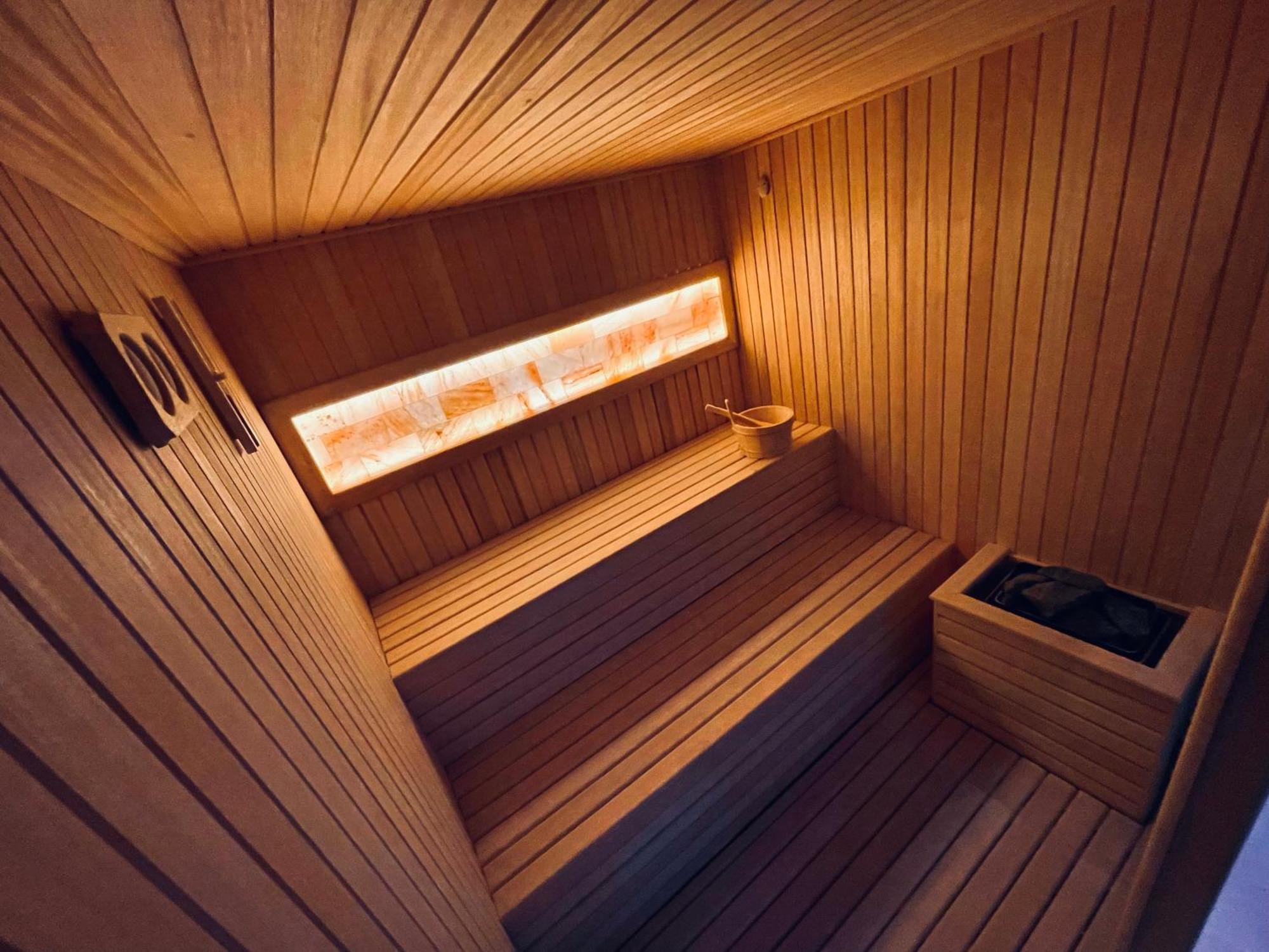 Mozaik & - Modern 4-star With Exclusive Private Wellness In The Center - Sauna, Jacuzzi, Turkish Bath - Free Parking, Wi-fi - & * Cuprija