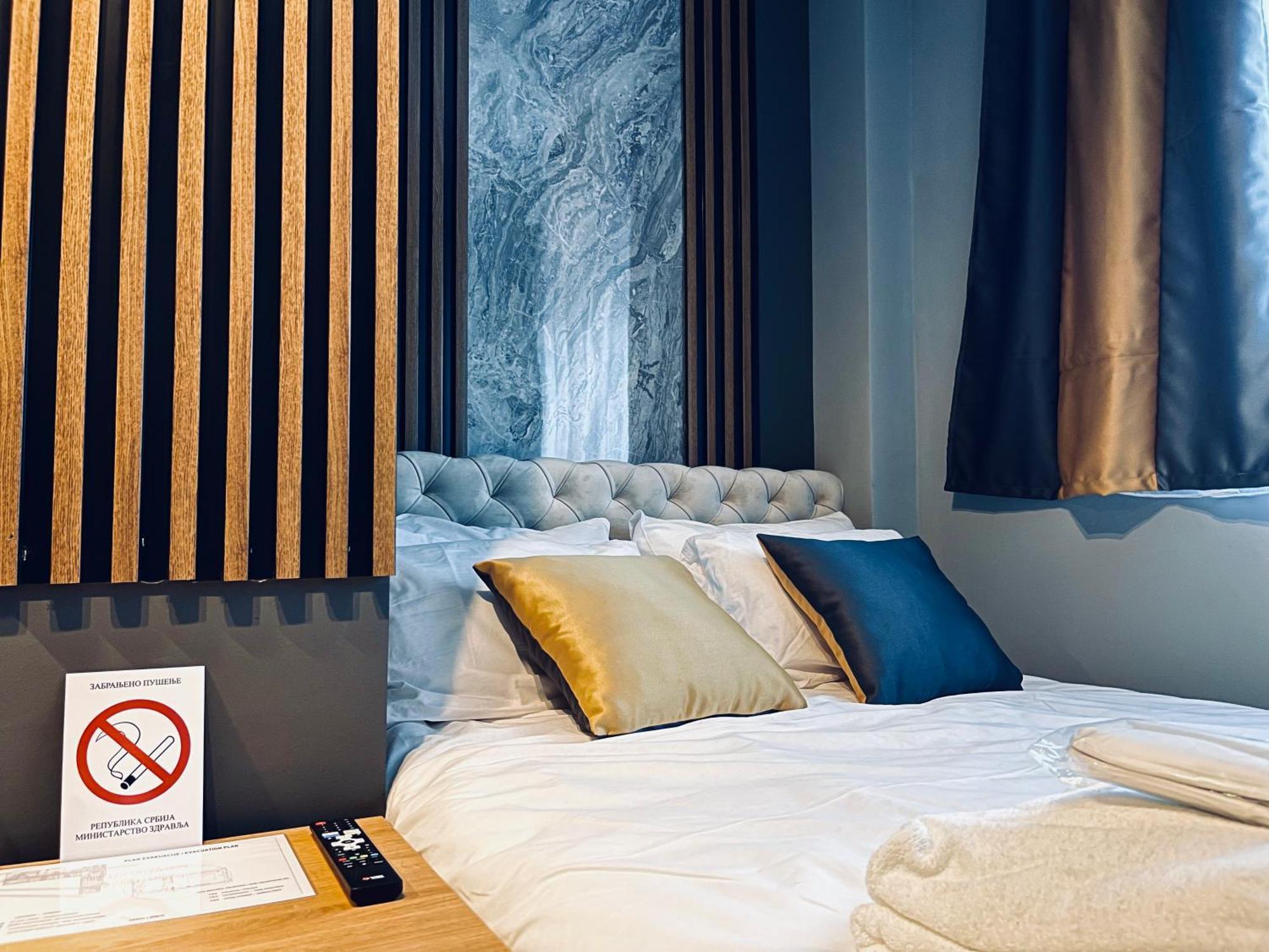 Mozaik & - Modern 4-star With Exclusive Private Wellness In The Center - Sauna, Jacuzzi, Turkish Bath - Free Parking, Wi-fi - & Apartment